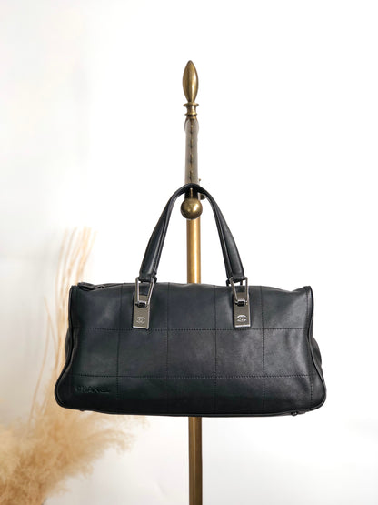 CHANEL Chocolate Bar Handbag Boston bag Black Vintage 6yfva8