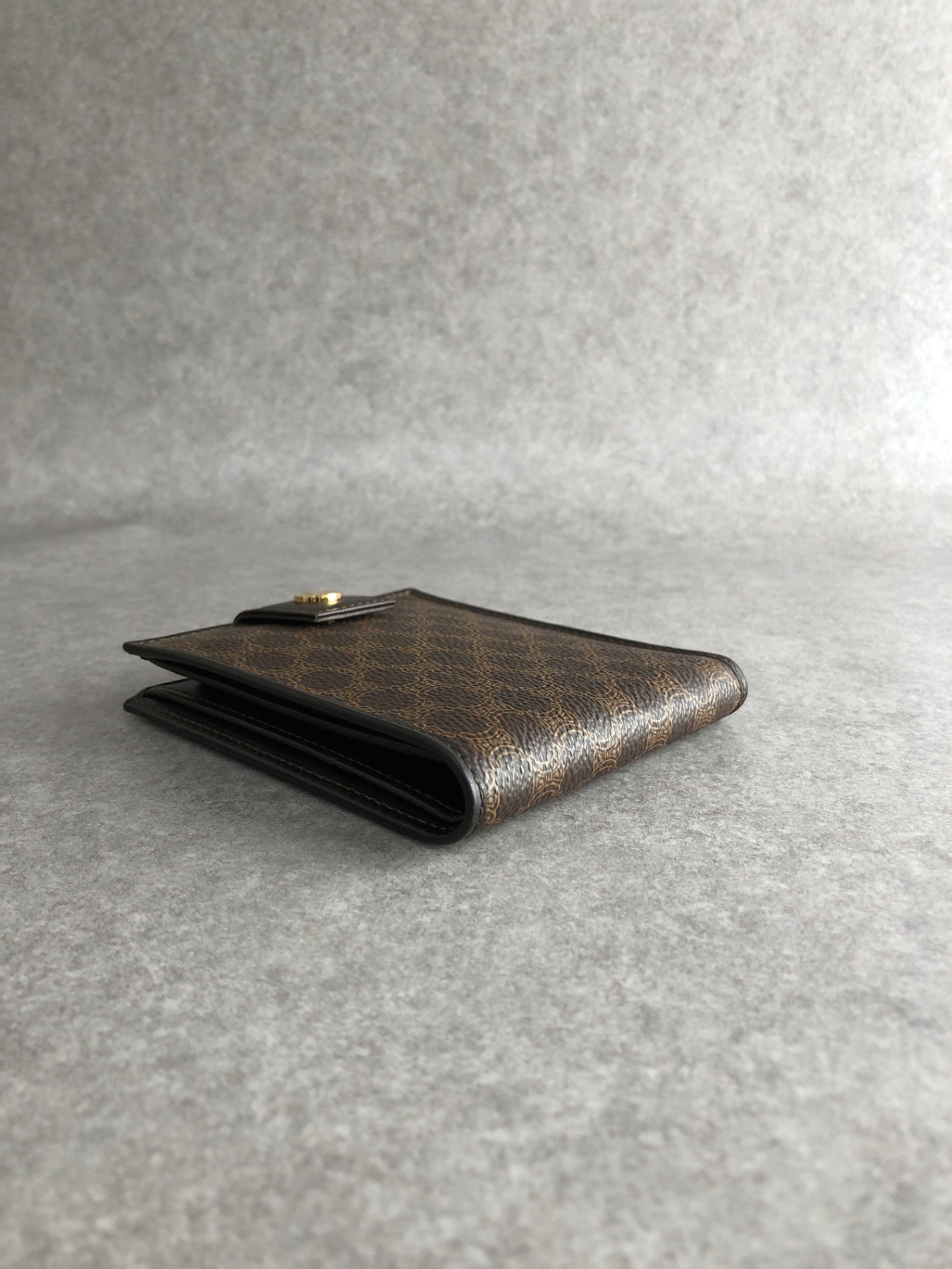 CELINE Macadam Folded Wallet Brown Vintage a4ijew