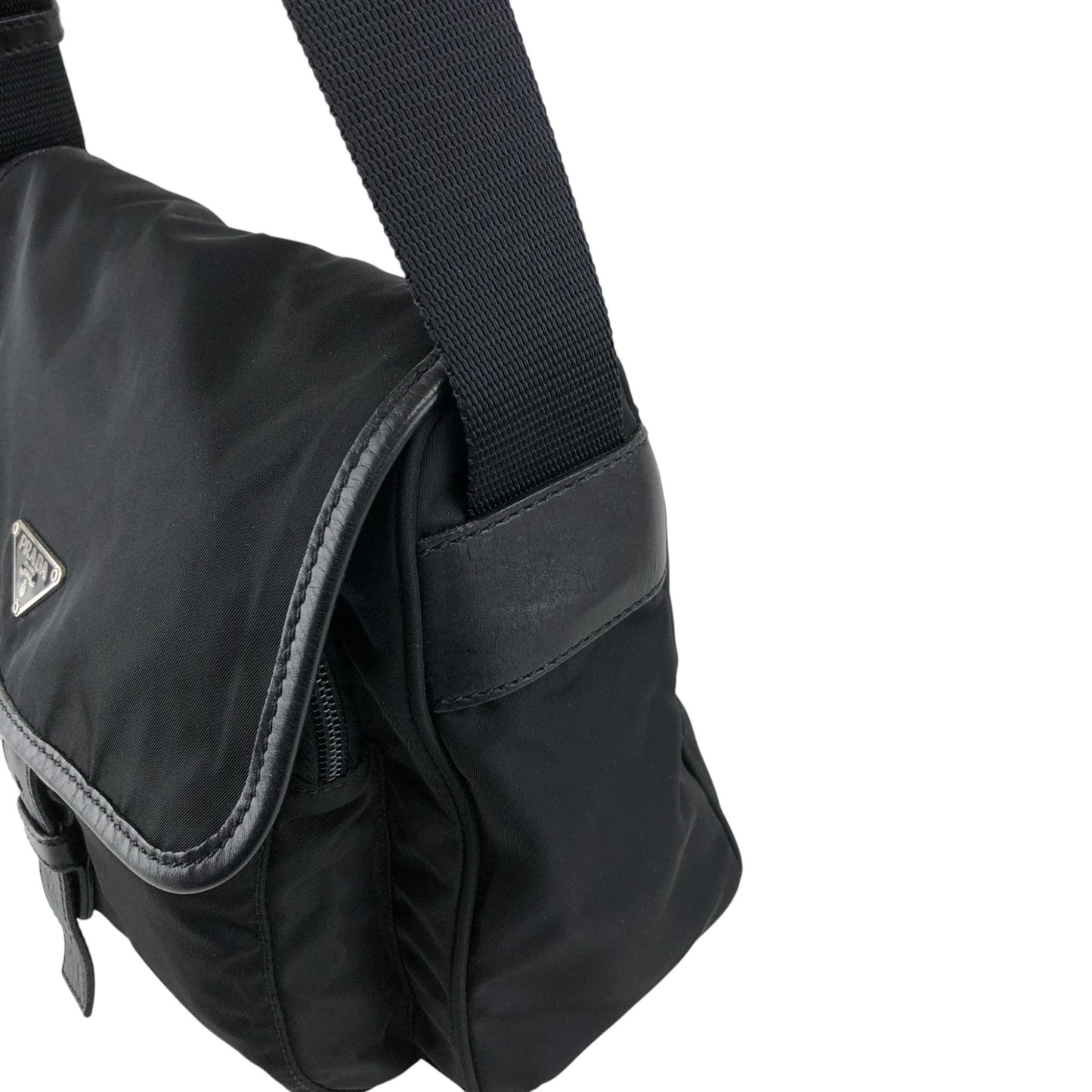 PRADA Tessuto Triangle Logo Front Buckle Shoulder bag Black Vintage kyt5ds