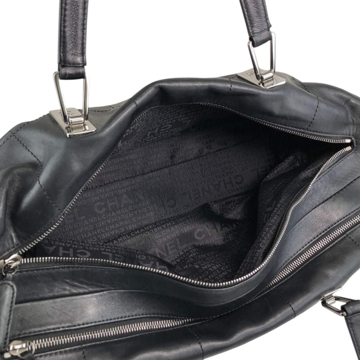 CHANEL Chocolate Bar Handbag Boston bag Black Vintage 6gabx8