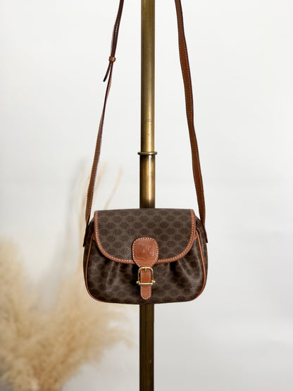 CELINE Macadam Blason Front Buckle Shoulder bag Brown Vintage baktxn