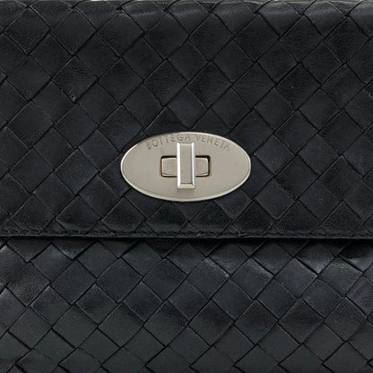 Bottega Veneta Intrecciato Turn Lock Shoulder bag Black Vintage jk5whm