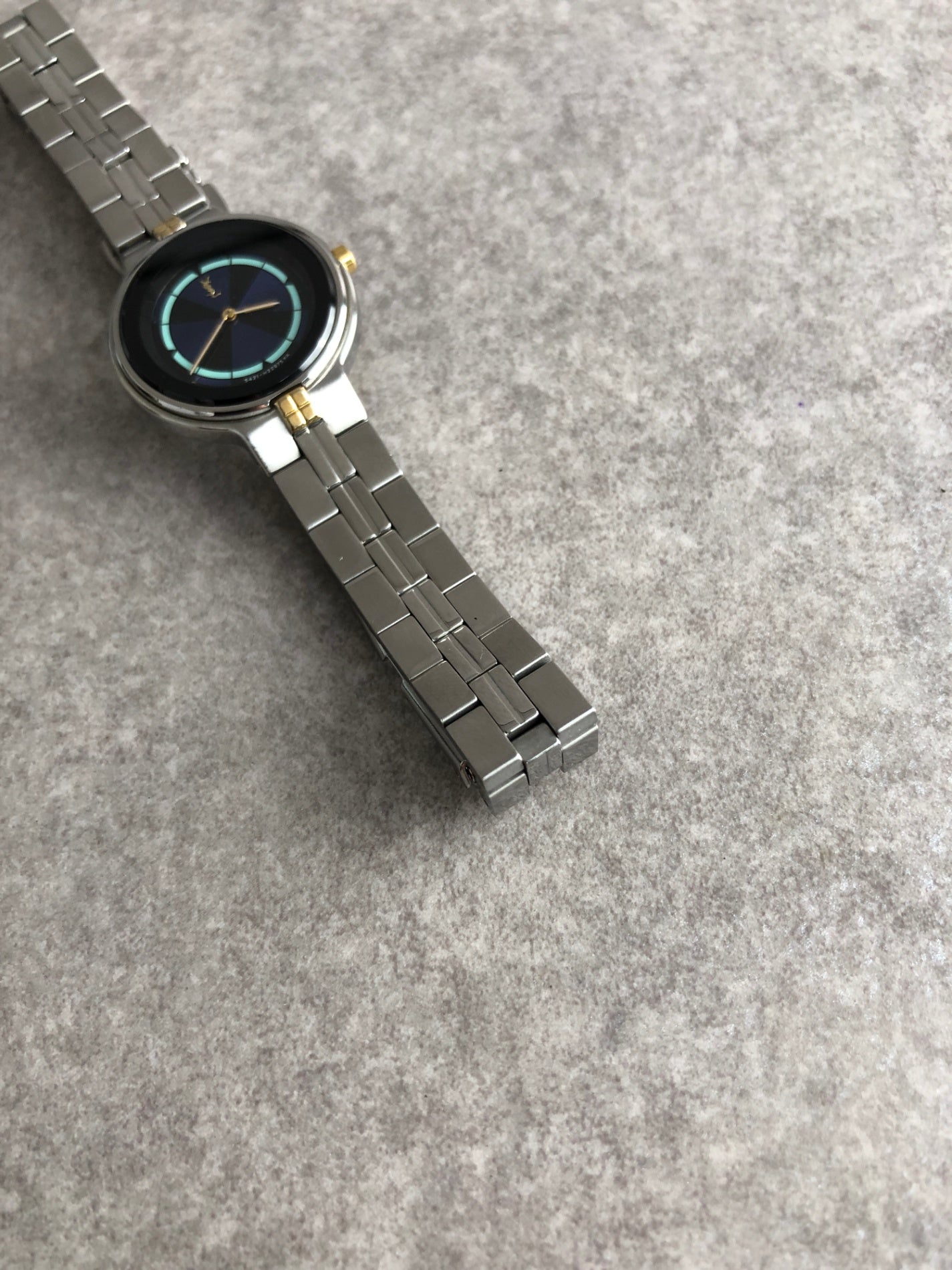 Yves Saint Laurent YSL Logo Quartz Watch Silver×Blue 5421-H13855 Vintage uchgez