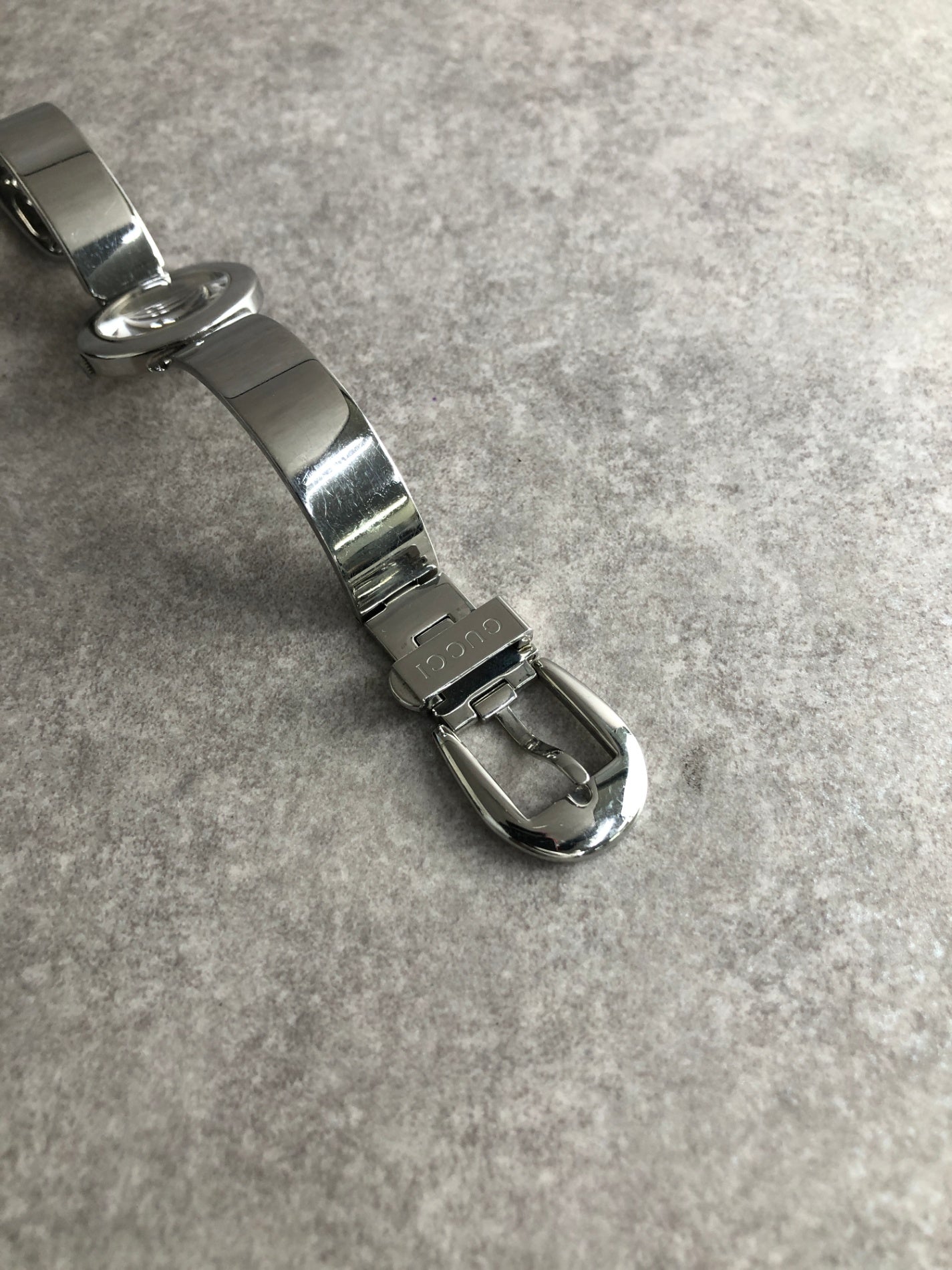 GUCCI Logo Bangle Quartz Watch Silver 6700L Vintage btrc45