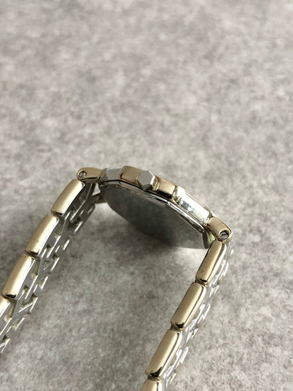 Yves Saint Laurent YSL Logo Watch Silver×Gold 2200-24762YO Vintage b4v8bj