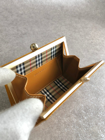 BURBERRY Logo Metal Clasp Coin Purse Yellow Vintage m834hs