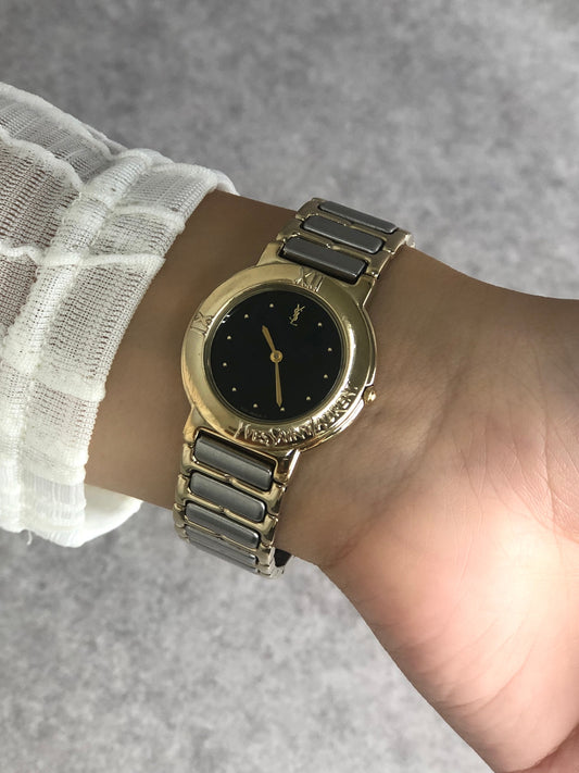 Yves Saint Laurent YSL Logo Quartz Watch Silver×Gold 4620-E60657Y Vintage 6iv5j7