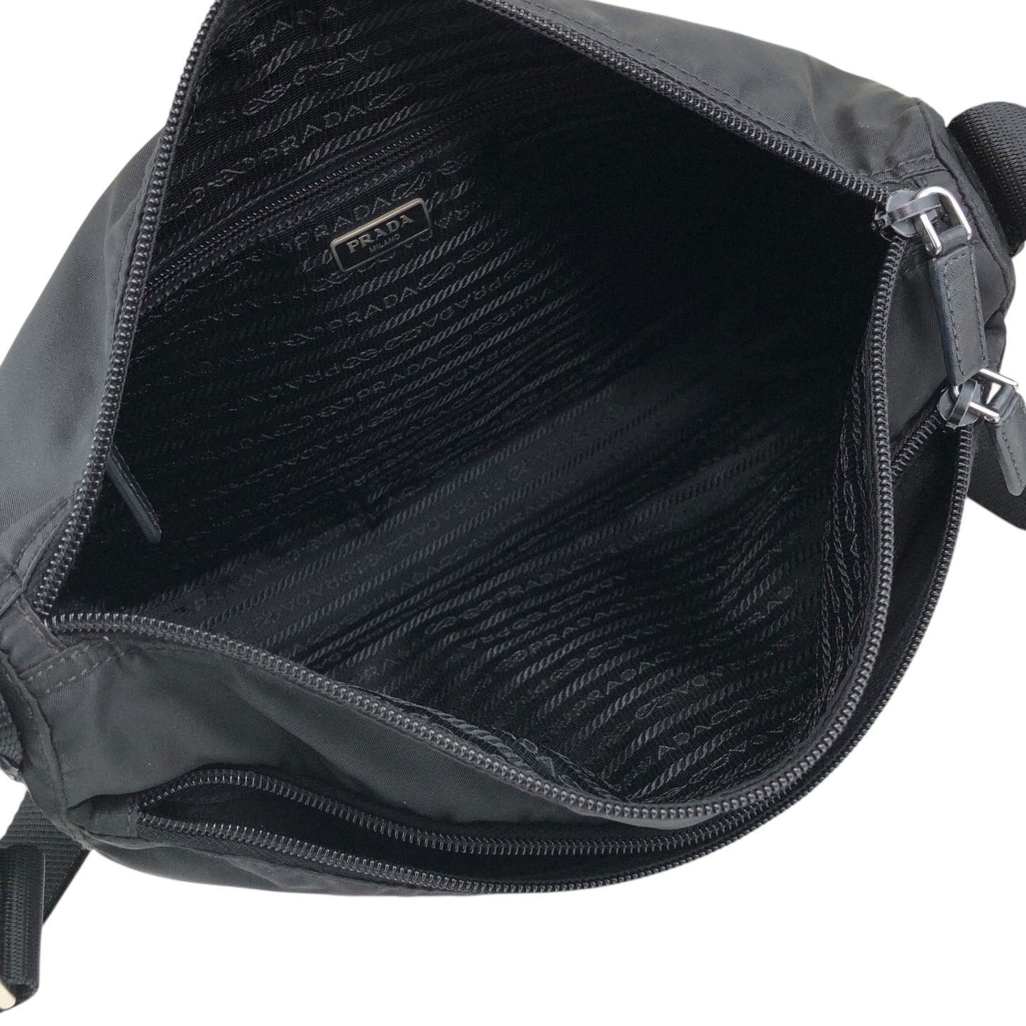 PRADA Triangle Logo Shoulder bag Black Vintage ik68if