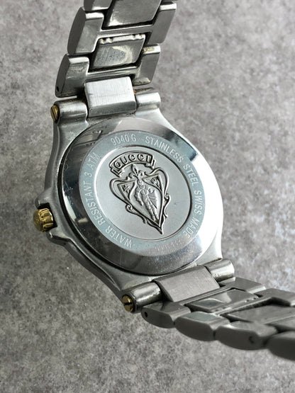 GUCCI Logo Quartz Watch Silver×Gold 9040G Vintage 3vx6v4