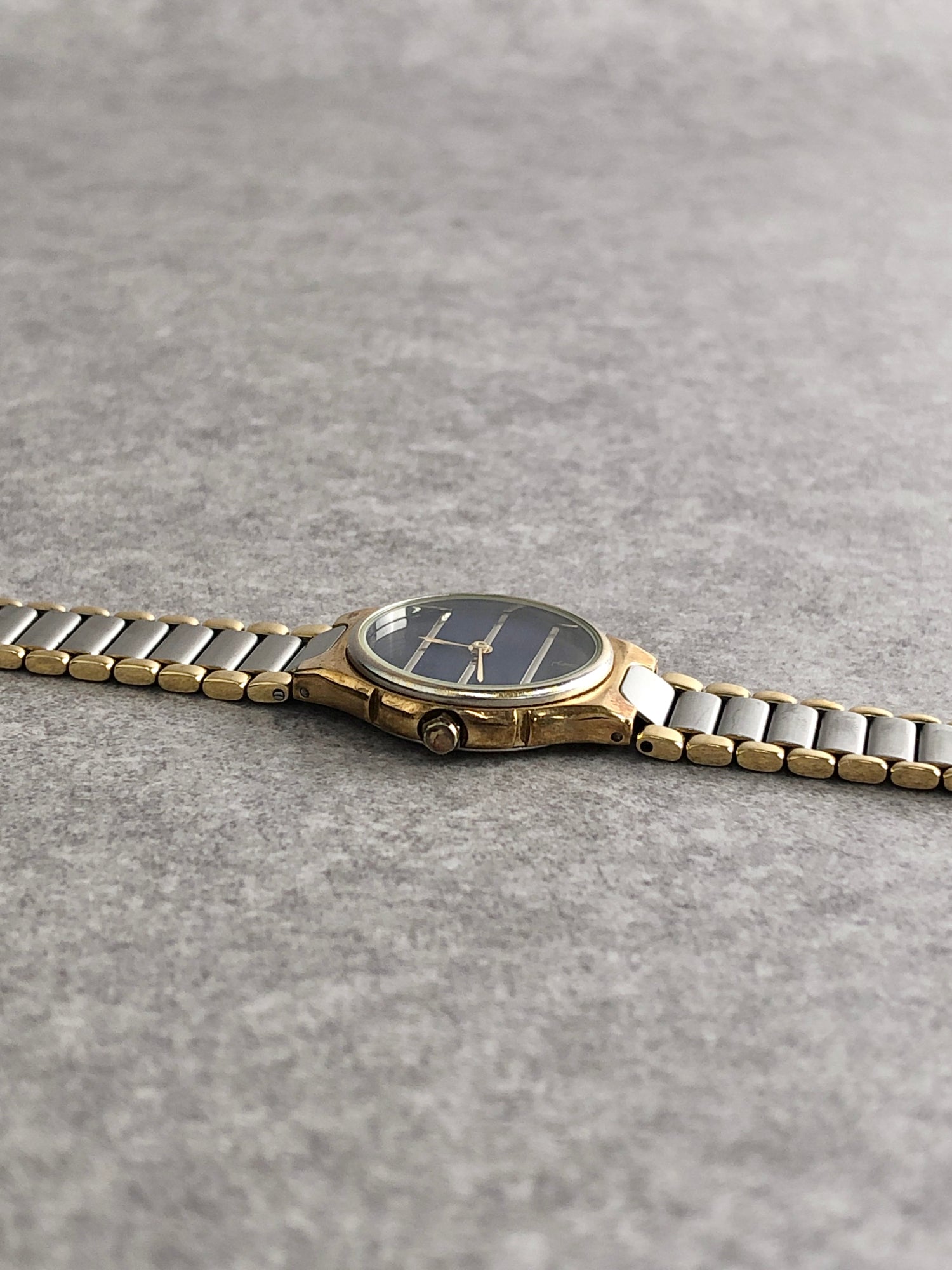 Yves Saint Laurent YSL Logo Quartz Watch Silver 190752 Vintage