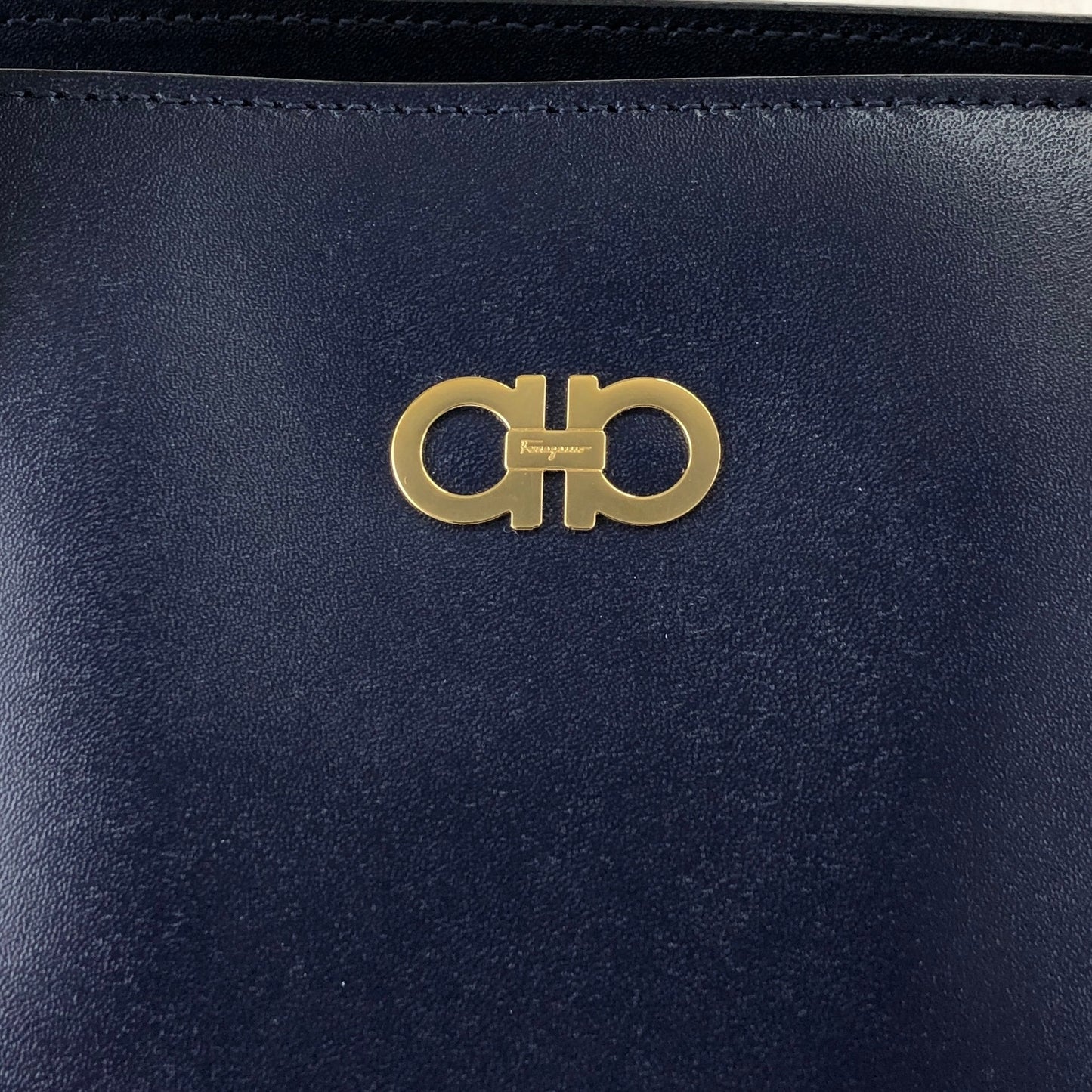 Salvatore Ferragamo Gancini Handbag Totebag Navy Vintage 6faja2