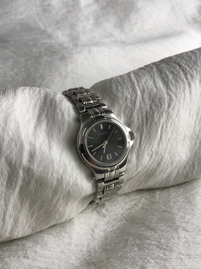 GUCCI Logo Quartz Watch Silver 9040L Vintage hmjs4w