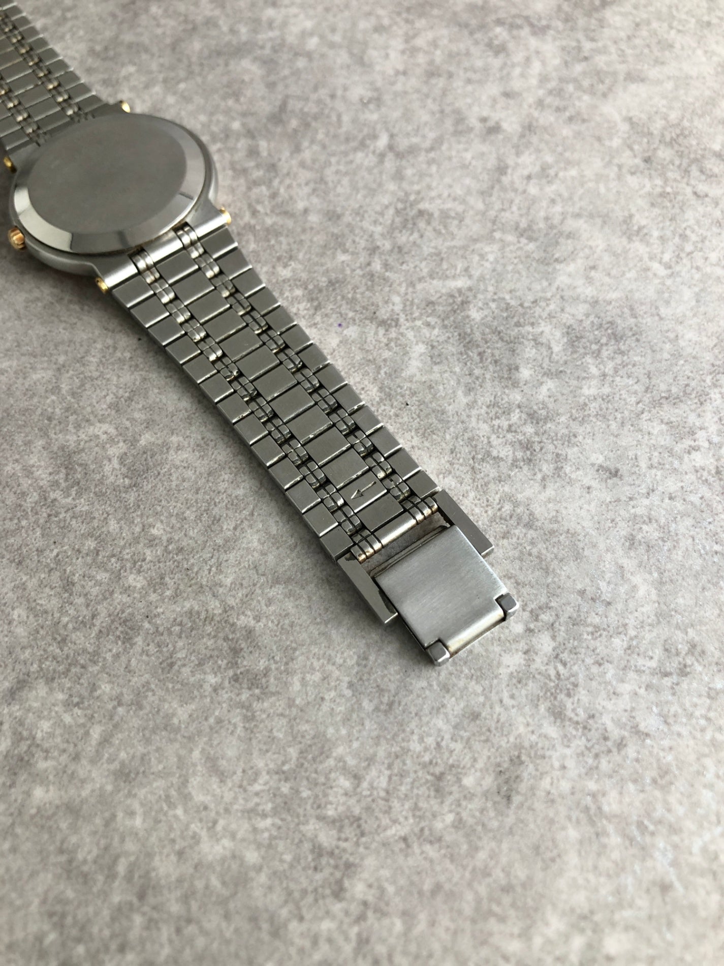 GUCCI Logo Watch Silver×Gold 9000M Vintage 2rigf4