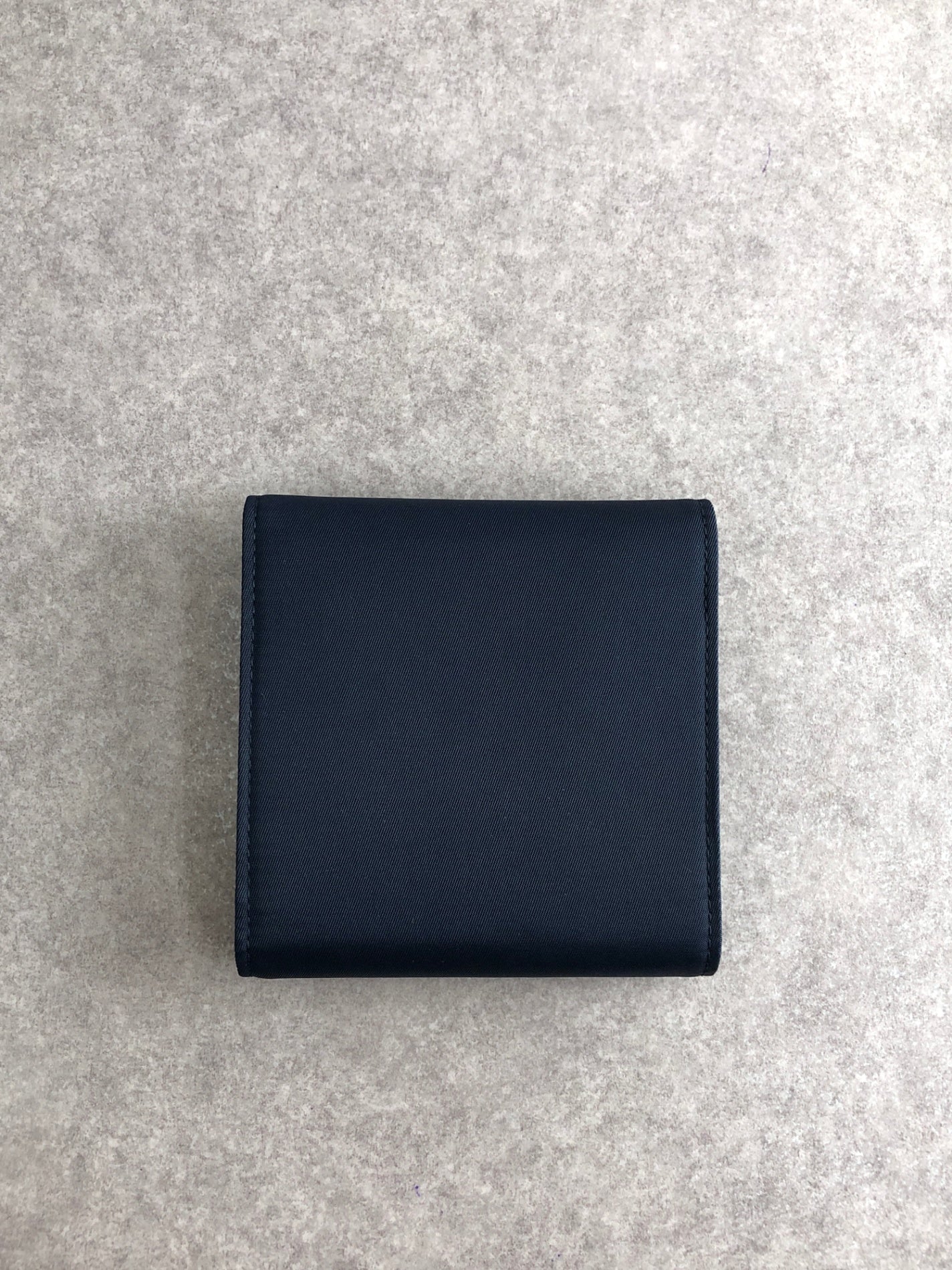 Christian Dior CD Logo Folded Wallet Navy Vintage 3mutvv