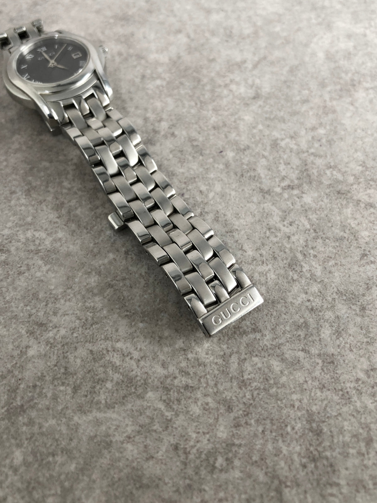 GUCCI Logo Quartz Watch Silver 5500L Vintage wbu438