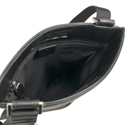 GUCCI GG Canvas Shoulder bag Black Vintage uzkpxi