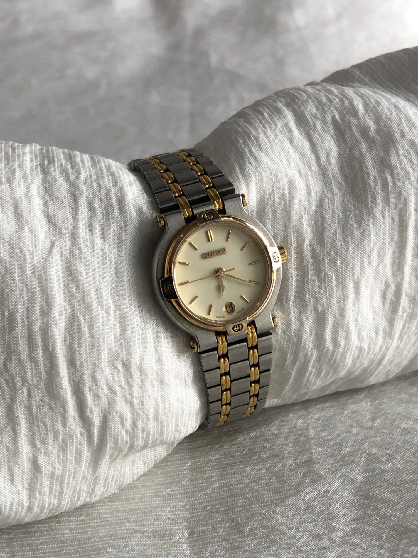 GUCCI Quartz Watch Silver×Gold 9000L Vintage 5tjs4e