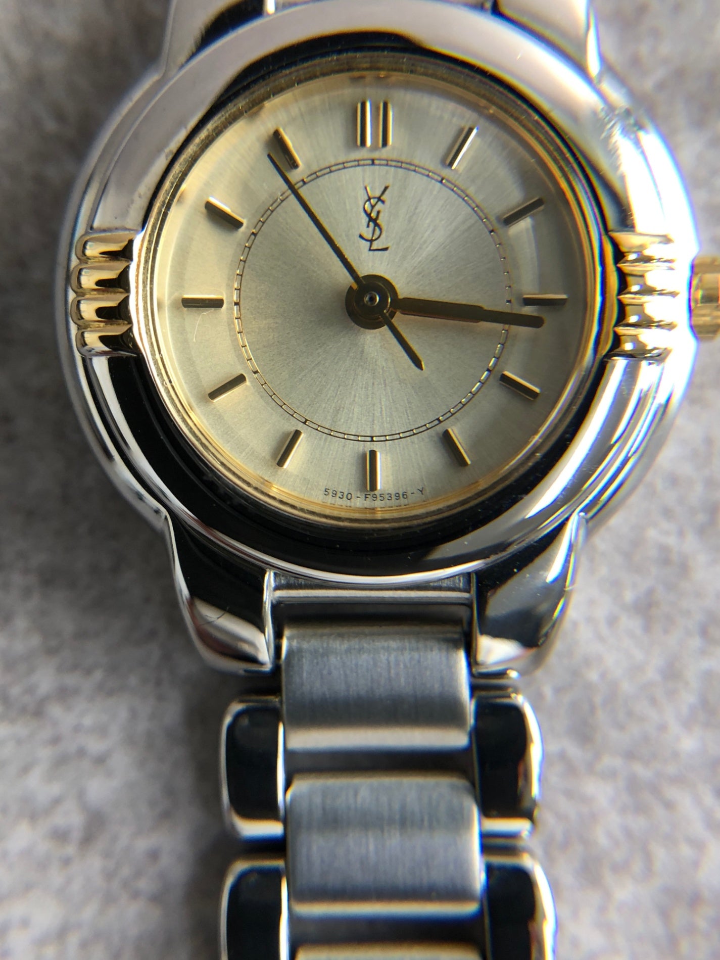 Yves Saint Laurent YSL Logo Watch Silver 5930-F91474 TA Vintage wdberd