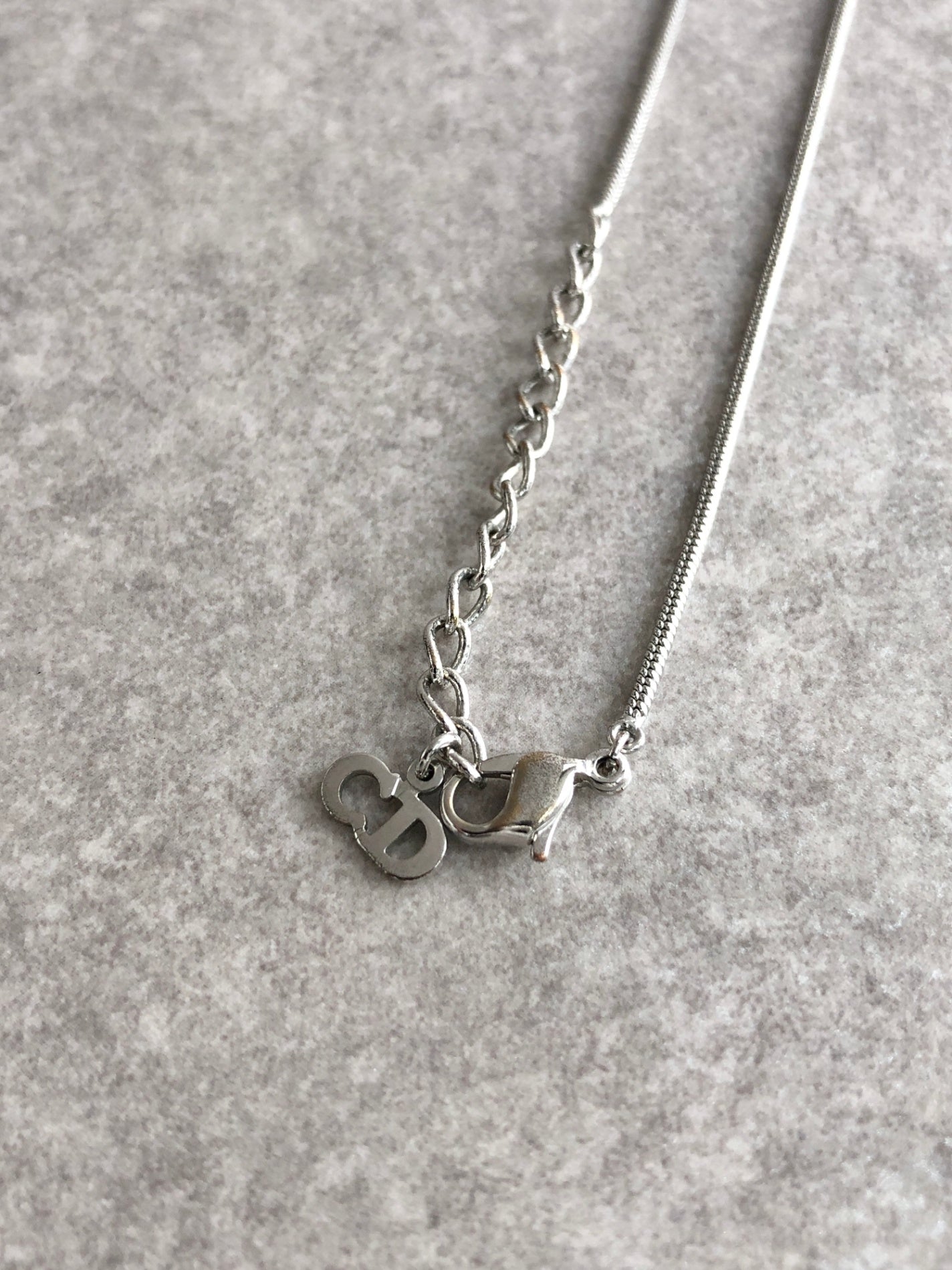 Christian Dior Logo Motif Necklace Silver Vintage 8jdr7j