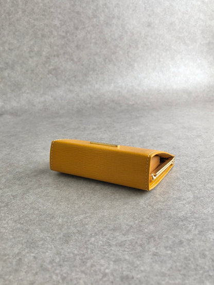 BURBERRY Logo Metal Clasp Coin Purse Yellow Vintage m834hs