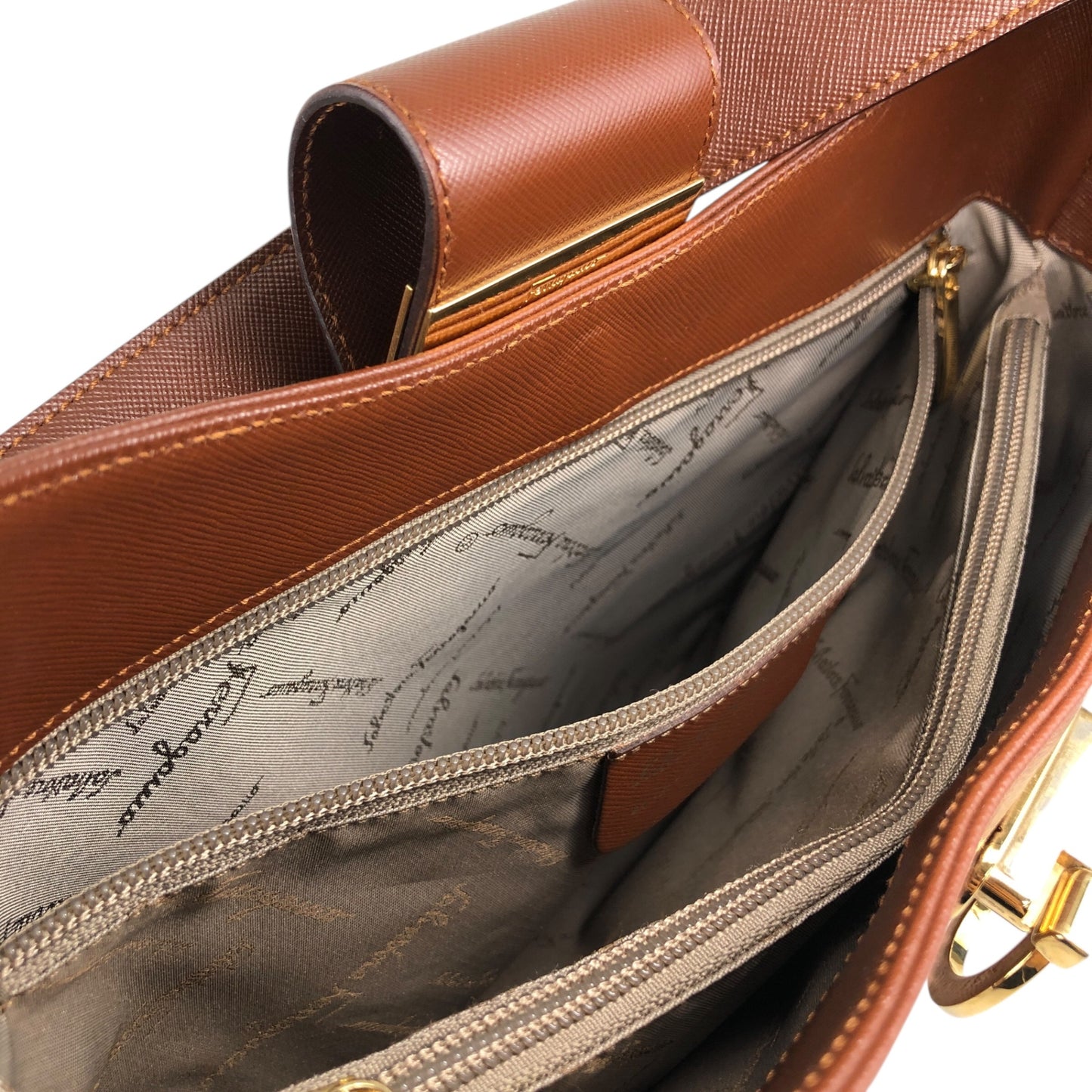 Salvatore Ferragamo Gancini Shoulder bag Brown Vintage xfdst7