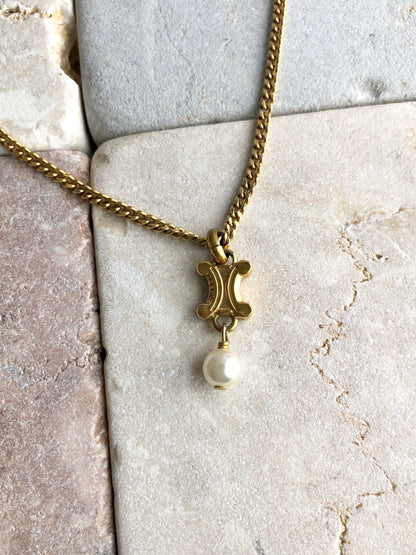 CELINE Blason Necklace Gold Vintage v6ajm5