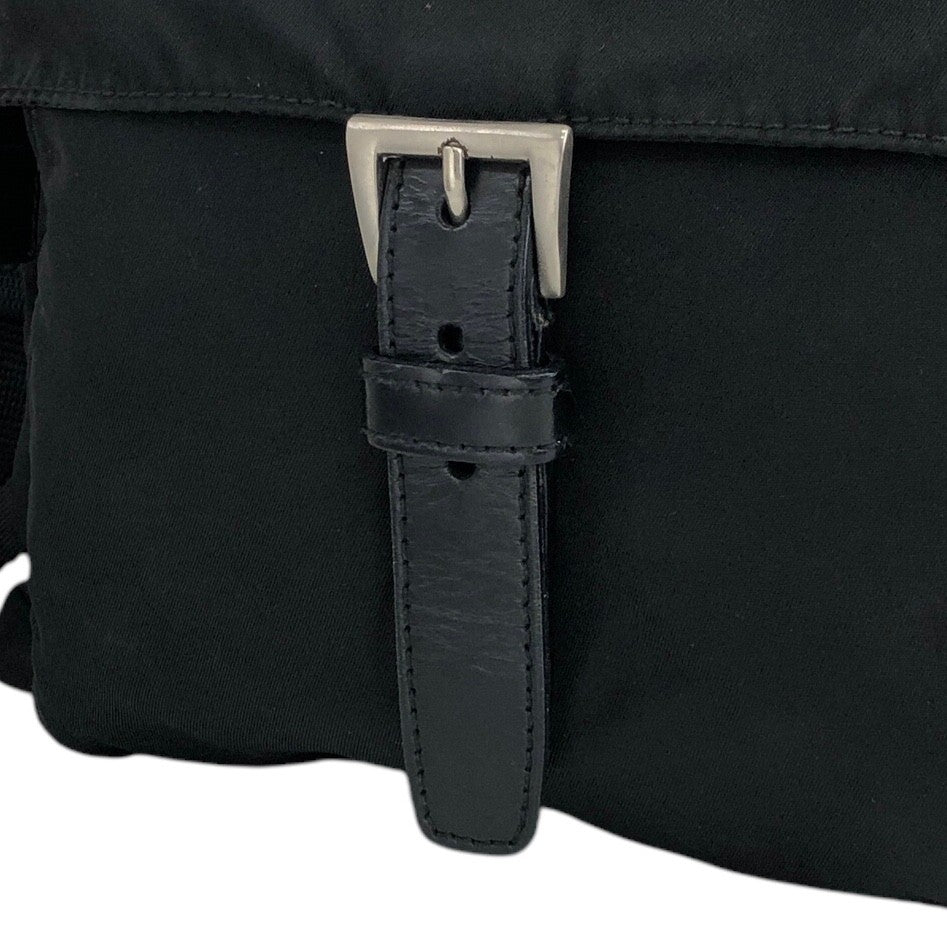PRADA Triangle Logo Front Buckle Shoulder bag Black Vintage uiz535