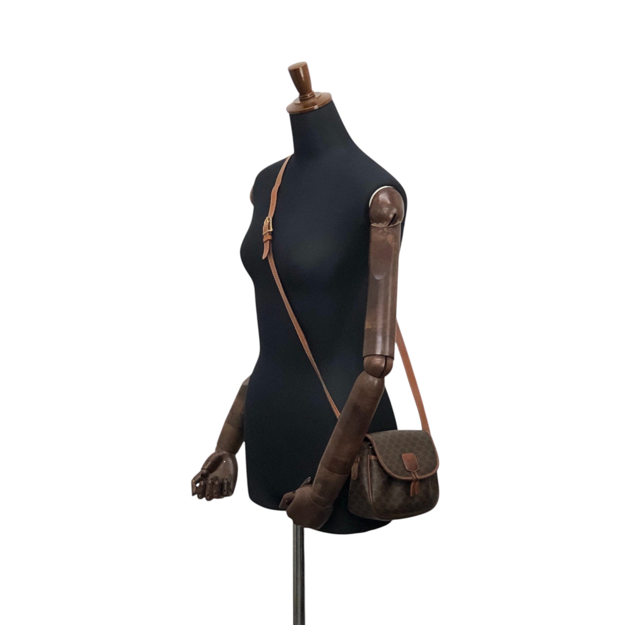 CELINE Macadam Blason Tassel Shoulder bag Brown Vintage zfbk3f
