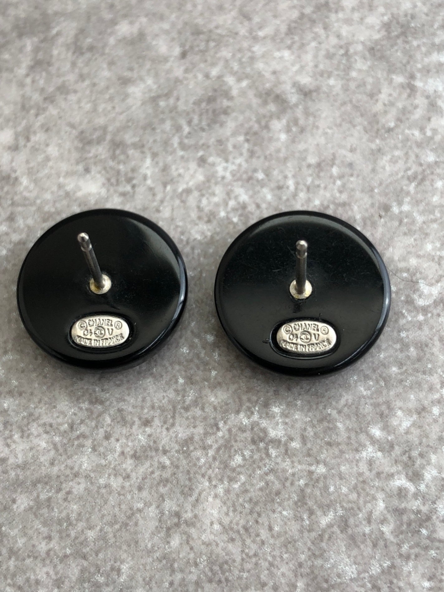 CHANEL Coco Mark Rhinestone Pierced Black Vintage wejixm