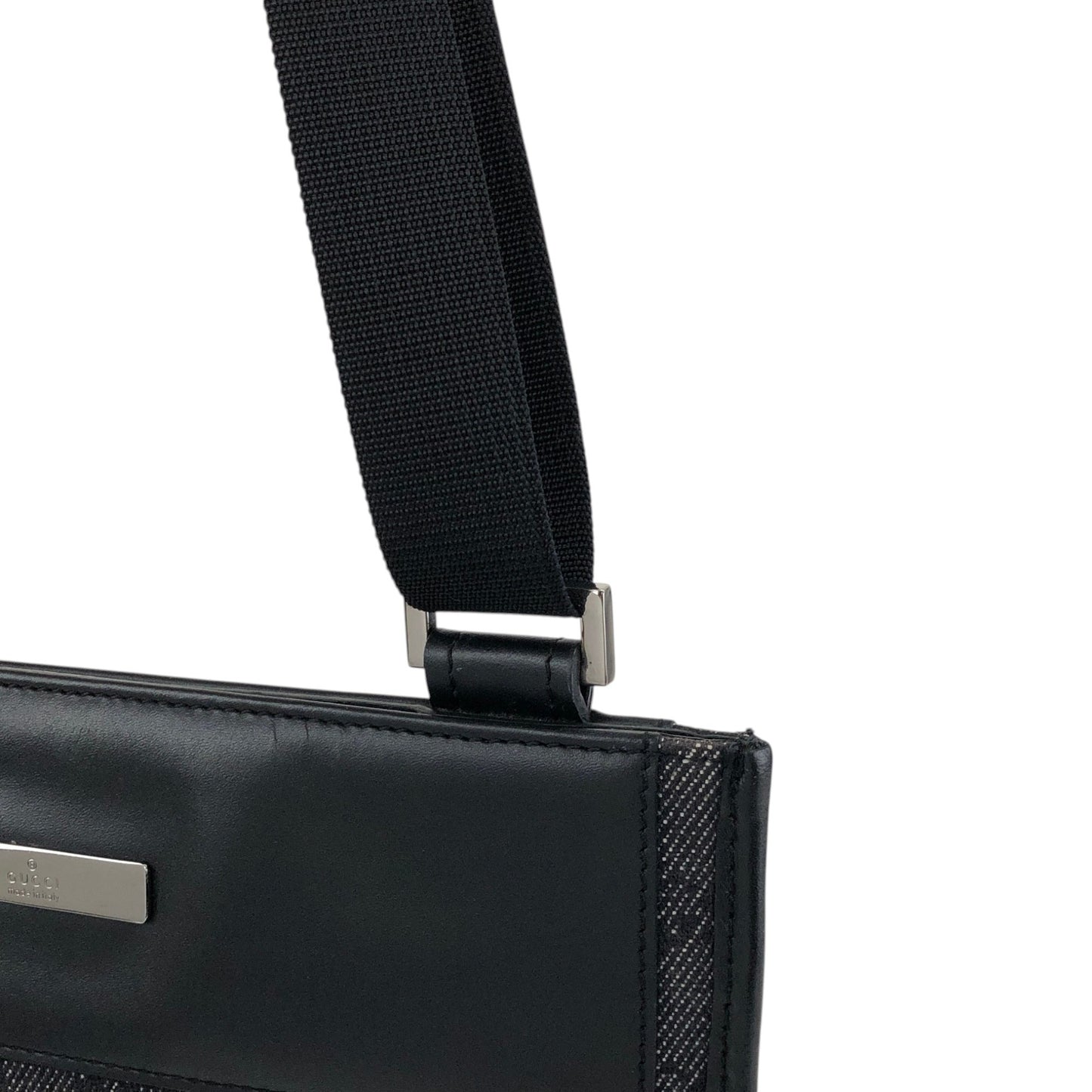 GUCCI GG Canvas Shoulder bag Black Vintage uzkpxi