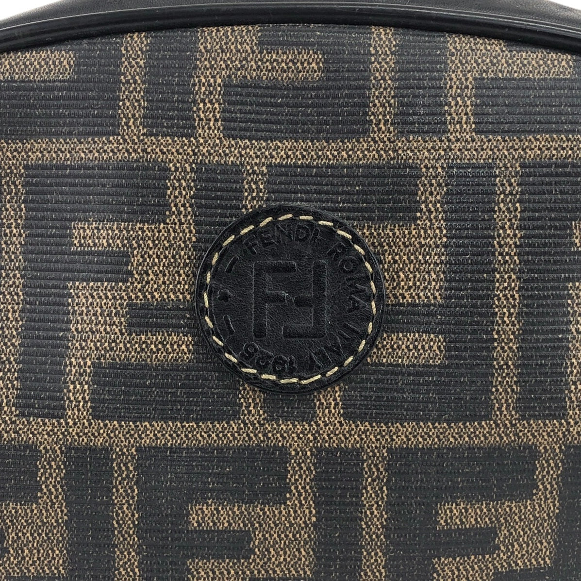 FENDI Zucca Logo Small Shoulder bag Brown Vintage 4wmehy