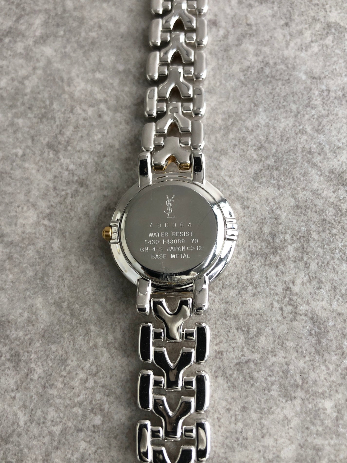 Yves Saint Laurent YSL Logo Quartz Watch Silver×Black 700154 Vintage nmcbrg