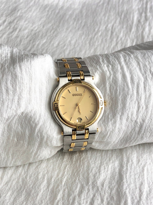 GUCCI Quartz Watch Silver×Gold 9000M Vintage pusgjp