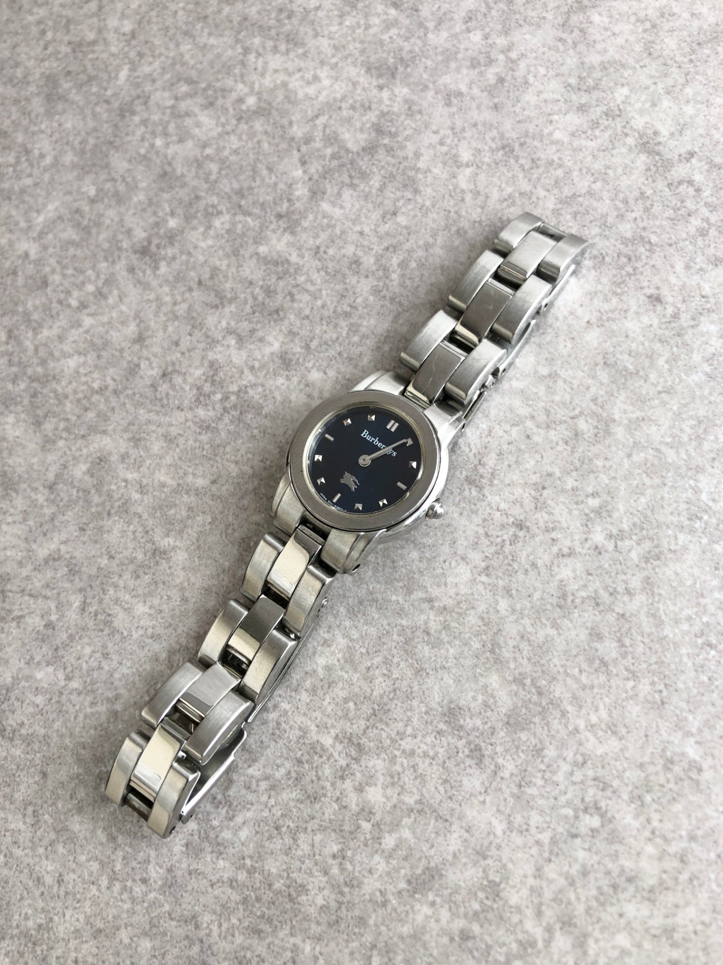 BURBERRY Logo Watch Silver 5421-H11411 Vintage 38ehpt