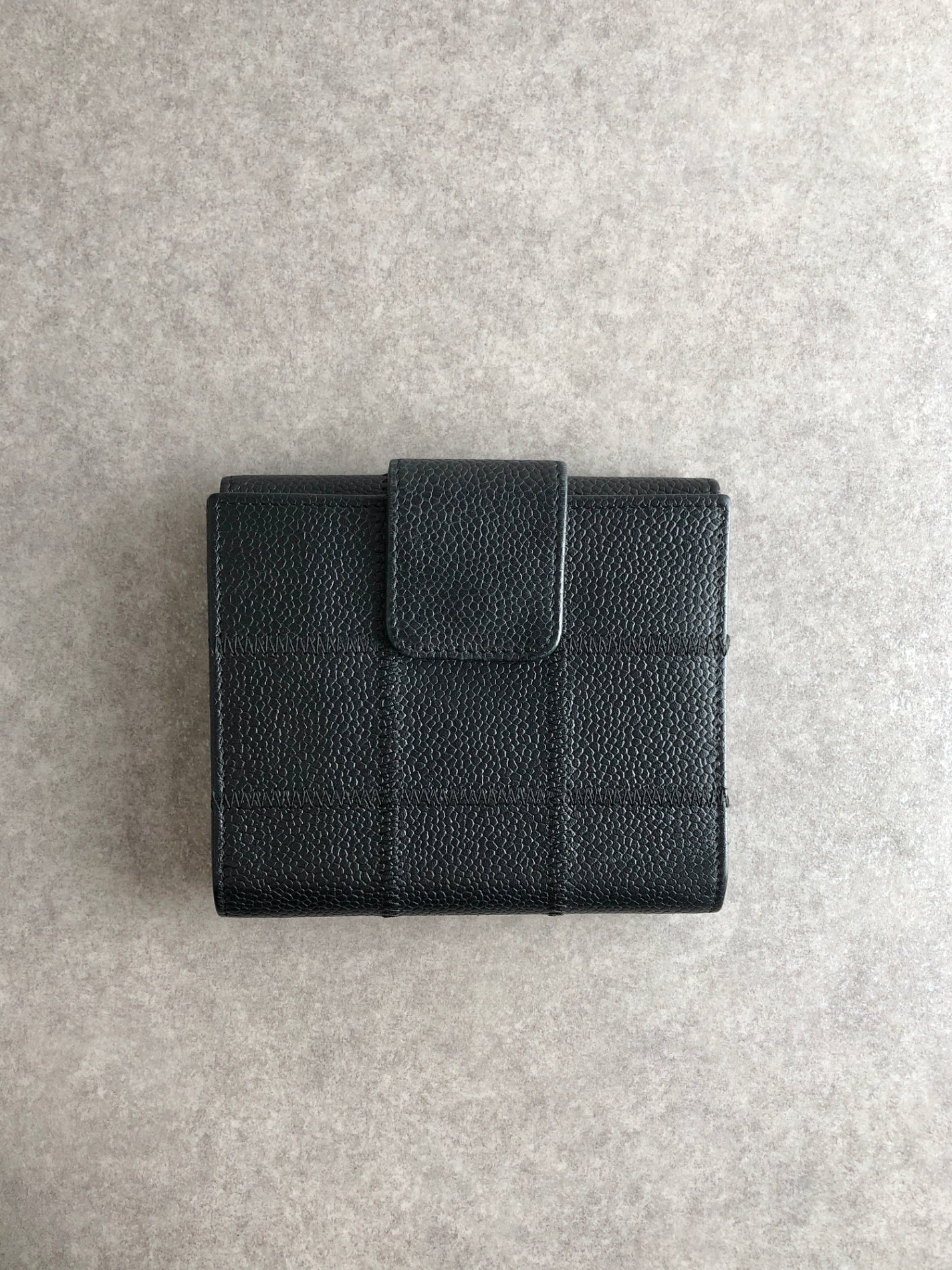 CHANEL Chocolate Bar Folded Wallet Black Vintage 2r56zg