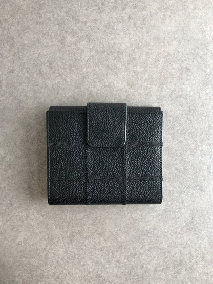 CHANEL Chocolate Bar Folded Wallet Black Vintage 2r56zg