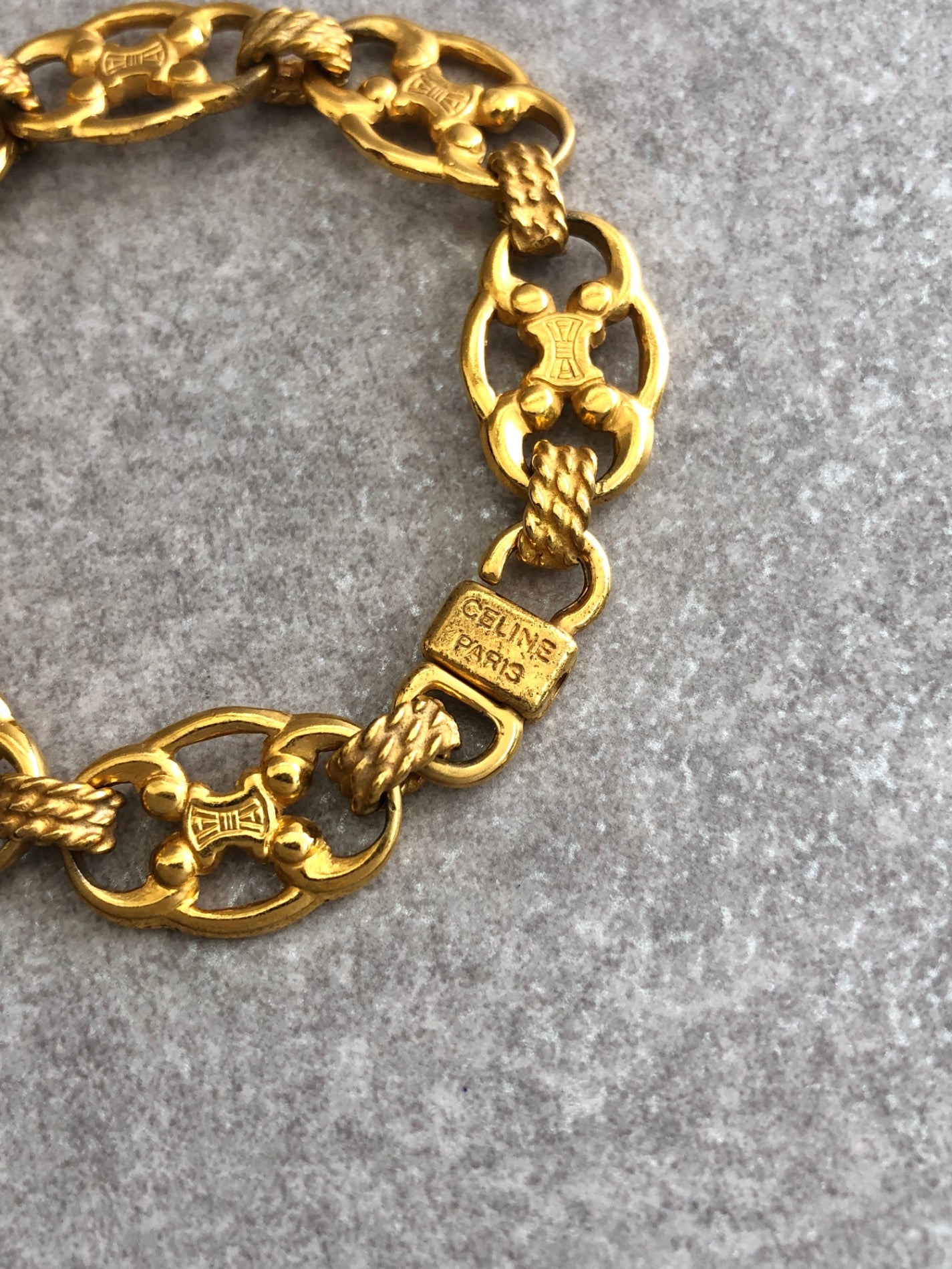 CELINE Blason Bracelet Gold Vintage xrpw5s