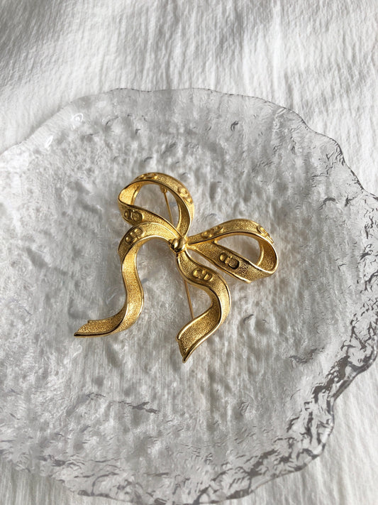 Christian Dior CD Logo Ribbon Motif Brooch Gold Vintage hta8jb