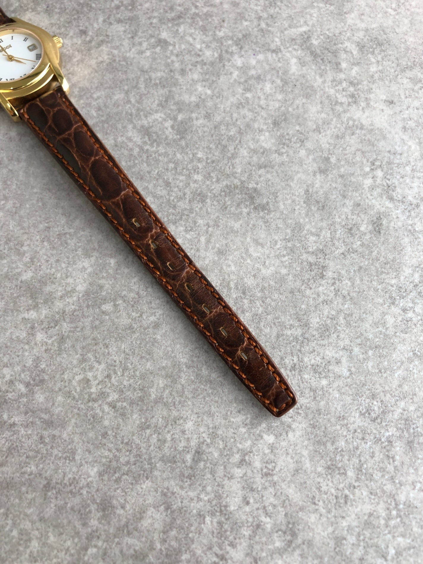 GUCCI Logo Quartz Watch Brown Vintage 42gi68