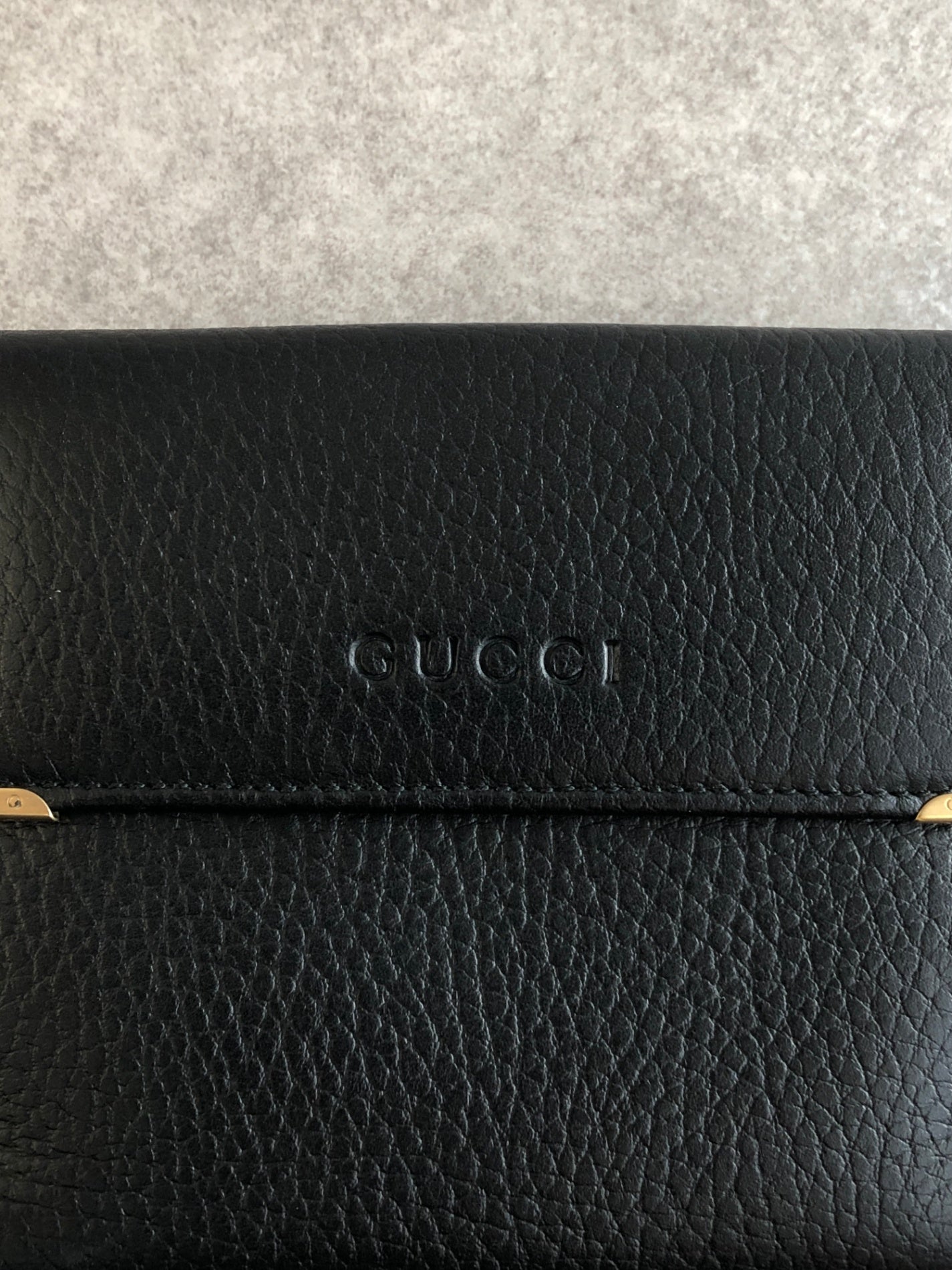 GUCCI Logo Embossed Folded Wallet Black Vintage cbzwwy