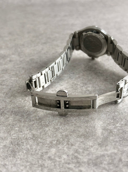 GUCCI Logo Quartz Watch Silver 9040L Vintage d4t5bp