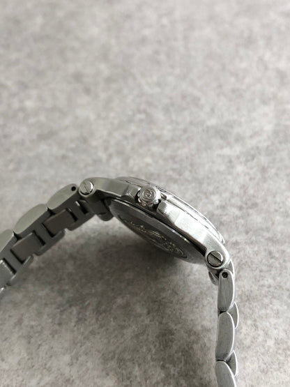 GUCCI GG Watch Silver 9040L Vintage 8xaiw7