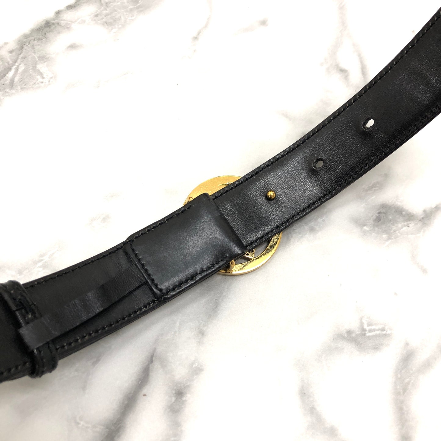 GUCCI Crest Leather Belt Black Vintage 68evbe