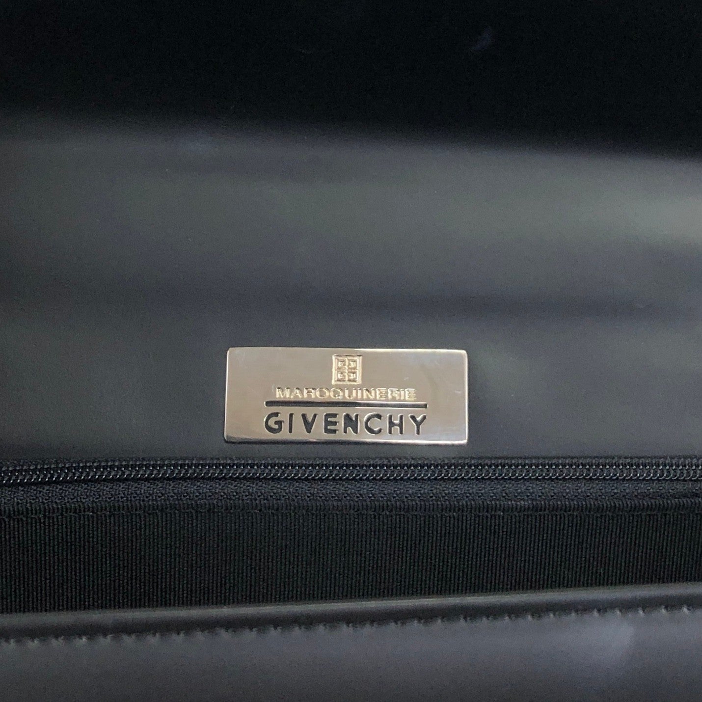 GIVENCHY Logo Two-way Handbag Shoulder bag Black Vintage 6rr85x