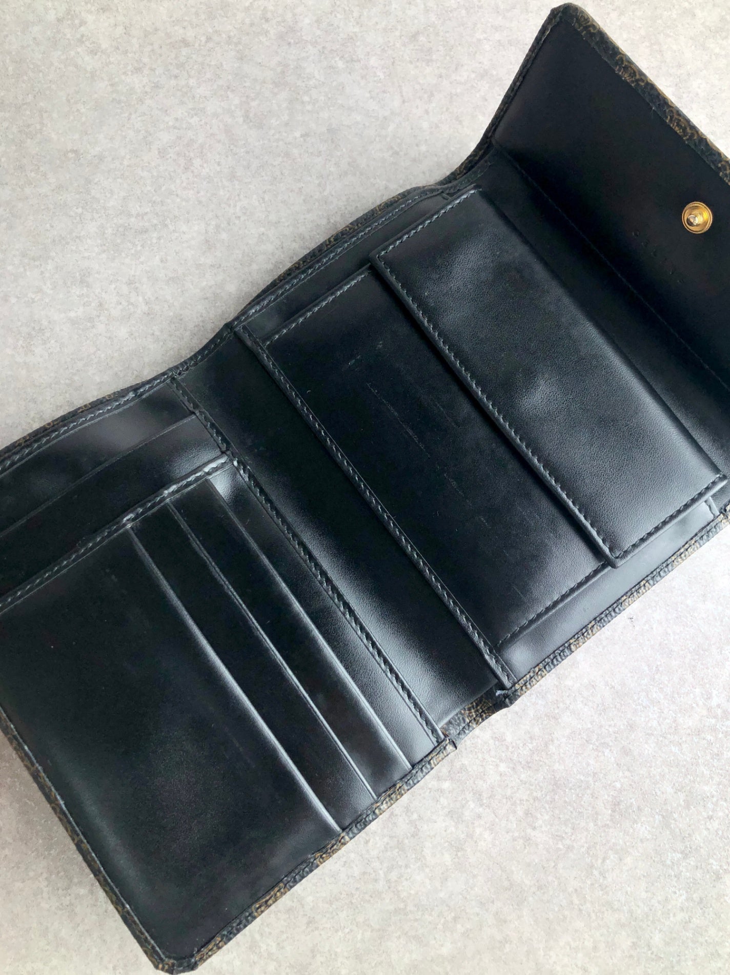 CELINE Macadam Trifold Wallet Black Vintage bybkp7