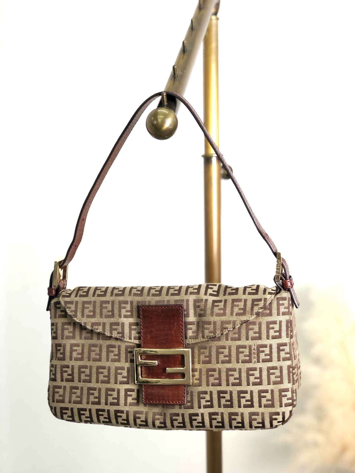 FENDI Zucchino Handbag Hobobag Brown Vintage 55k5nz