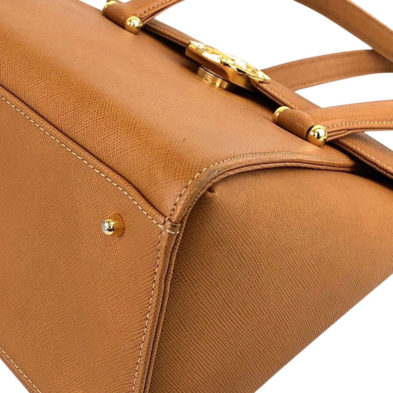 VALENTINO GARAVAN Medal Motif  Handbag Camel Vintage yg5ysc