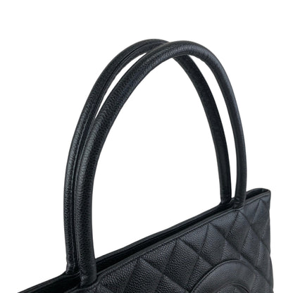 CHANEL Coco Mark Caviar Leather Handbag Black Vintage c6sifv