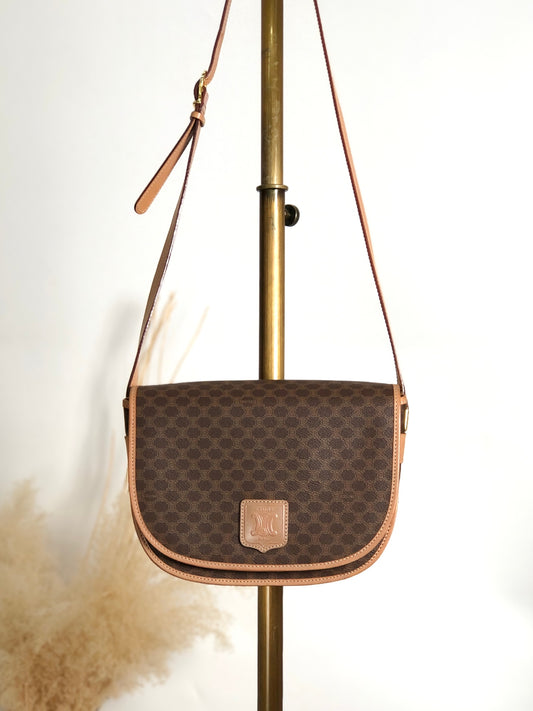CELINE Macadam Blason Shoulder bag Brown Vintage mgt7zs