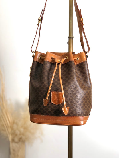 CELINE Macadam Blason Drawstring Shoulder bag Brown Vintage e8wkxg